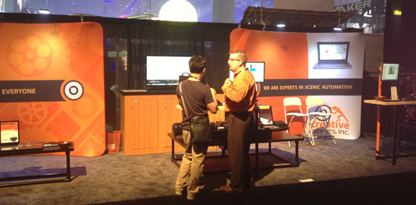 LDI_Gareth-talking Creative Conners at LDI 2012 - Gareth speaking with an attendee.